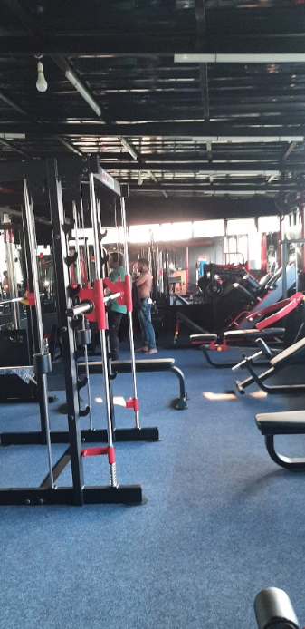 Titan Gym Nellimukku