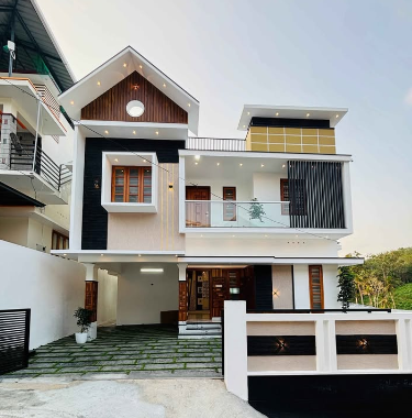 4 BHK House For Sale @Thachottukavu
