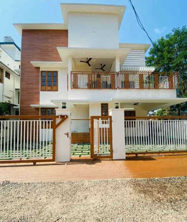 5 BHK  House For Sale @Peroorkada