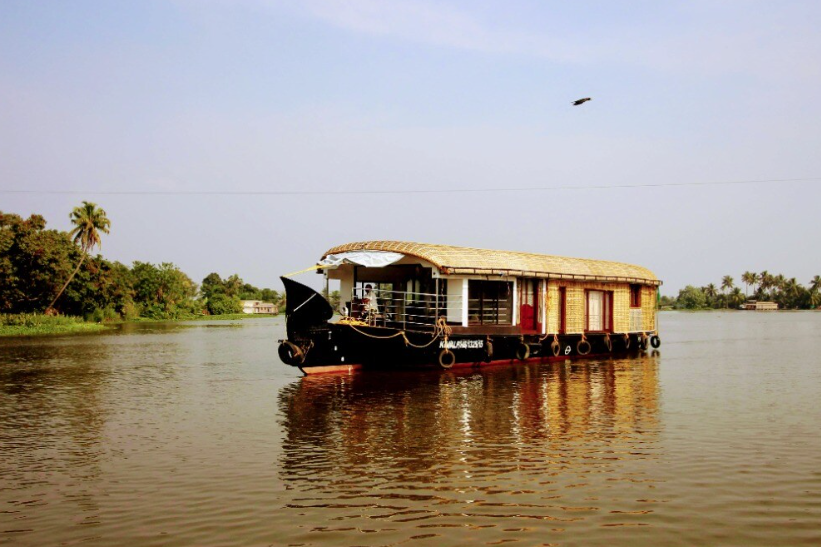 Kerala Drives Tour and Travels Kazhakuttom
